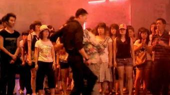 精舞门2在线观看,舞动青春，挑战极限！